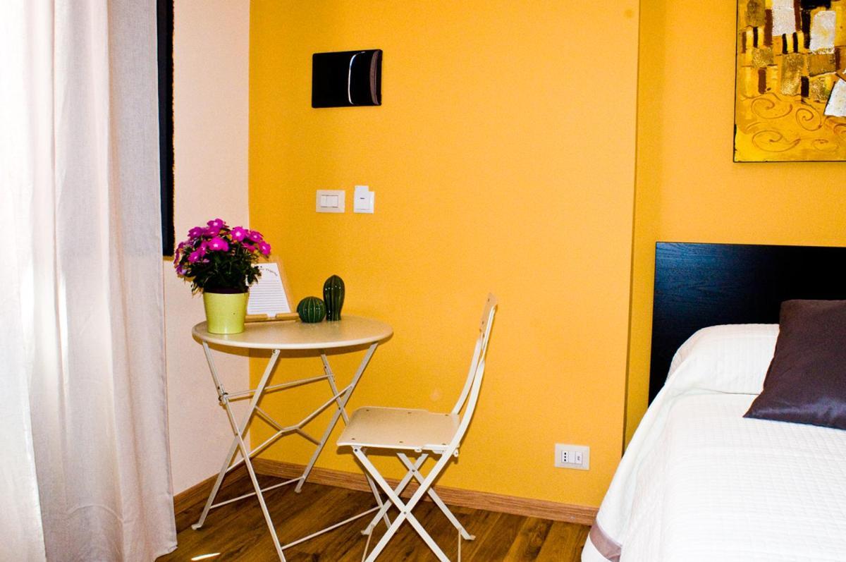 B&B Affittacamere Trigona มิสแตร์เบียงโก ภายนอก รูปภาพ