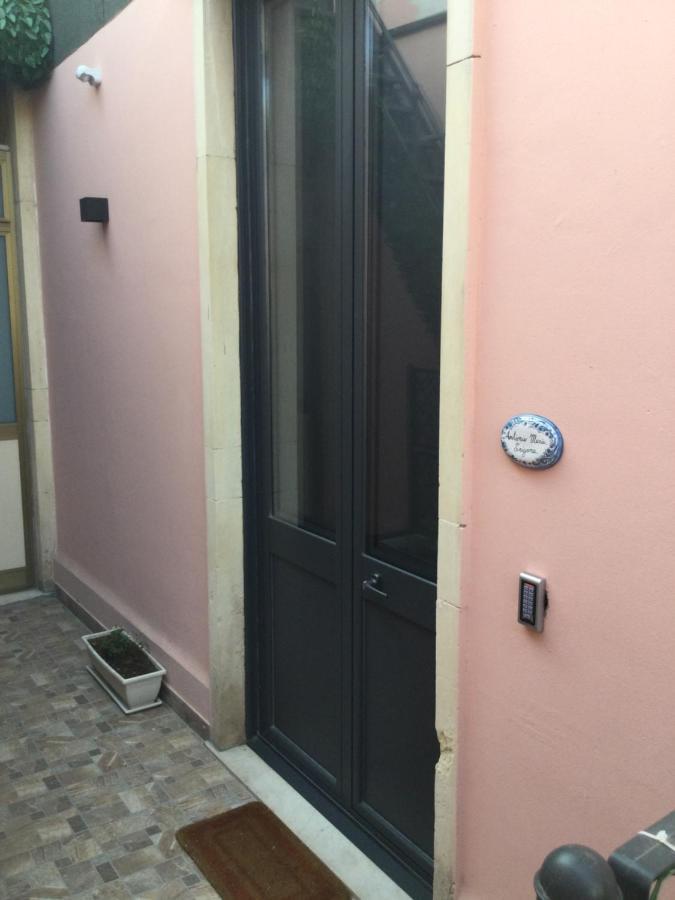 B&B Affittacamere Trigona มิสแตร์เบียงโก ภายนอก รูปภาพ